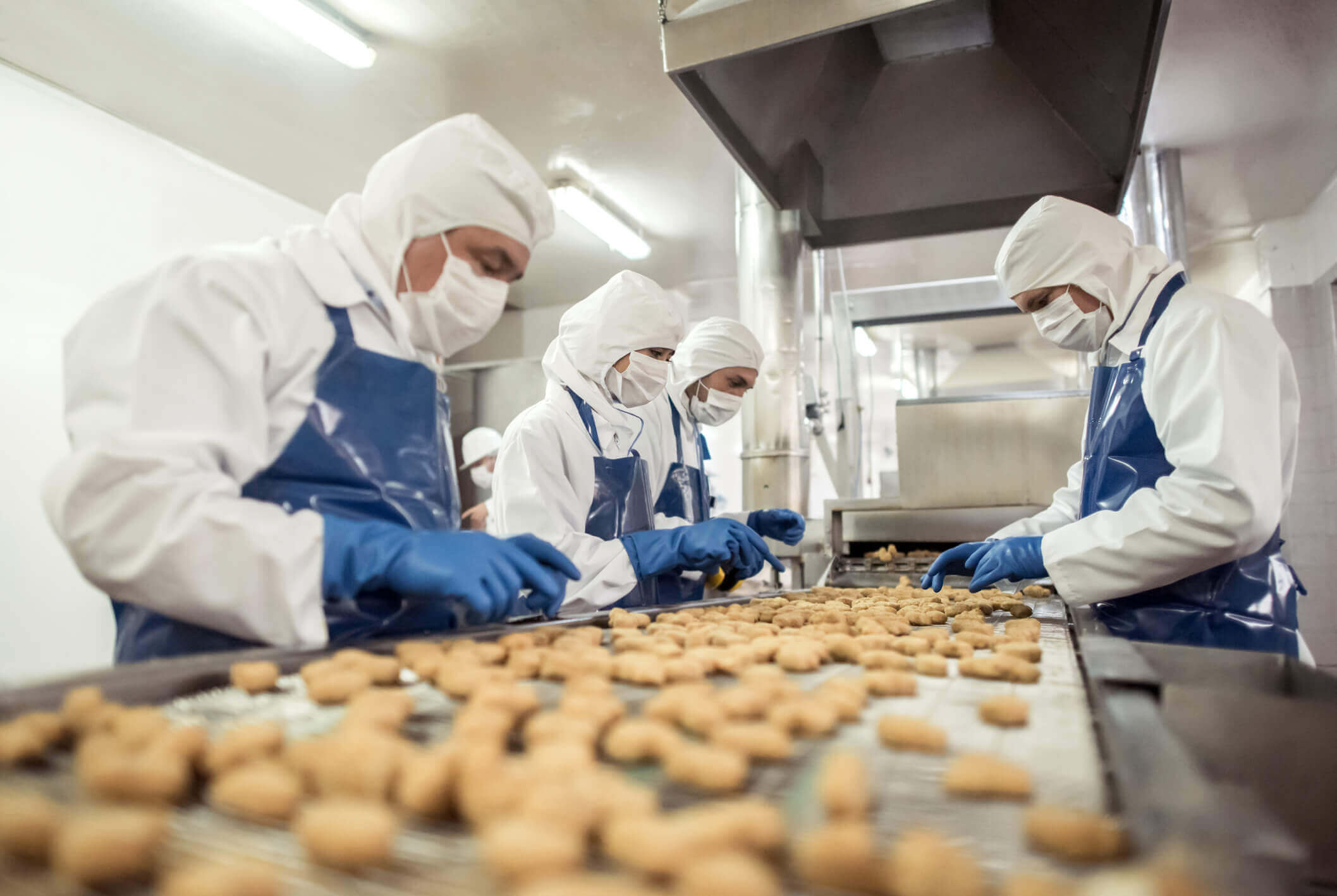 Onde encontrar as melhores mesas para o setor alimentício?